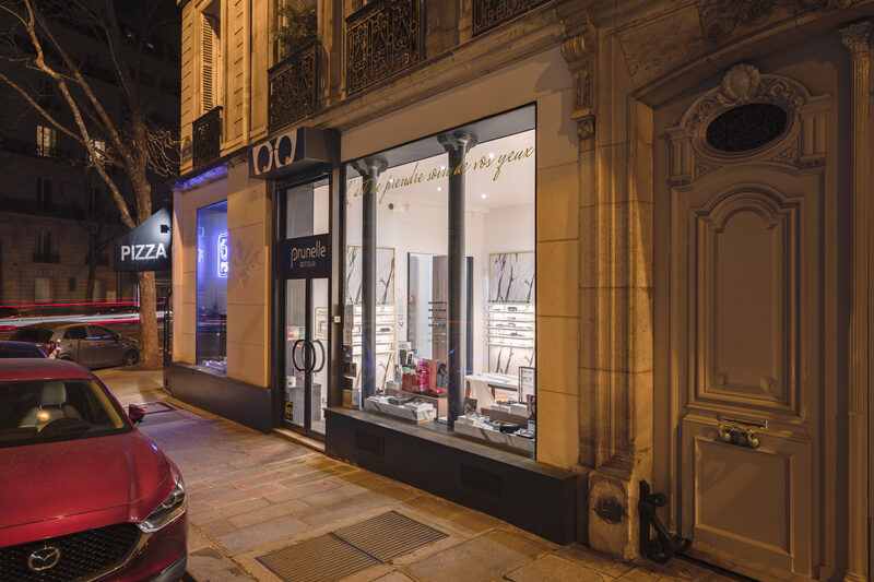 Façade Prunelle Optique de nuit